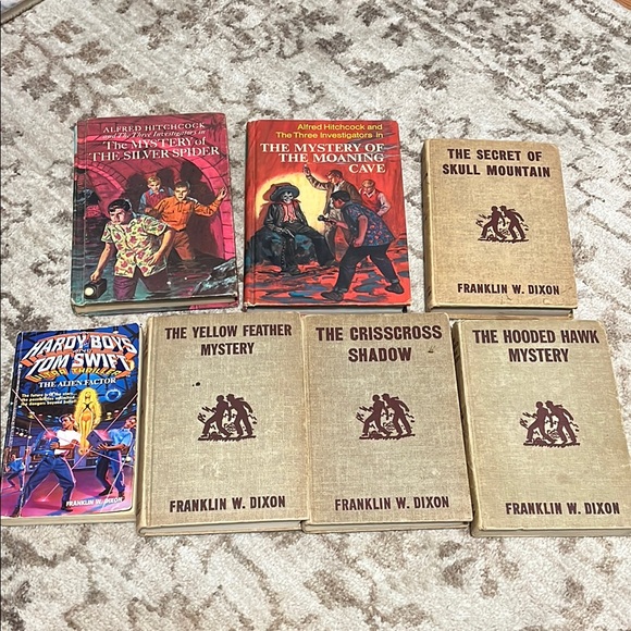 Other - Hardy Boys and Alfred Hitchcock Mystery Book Set